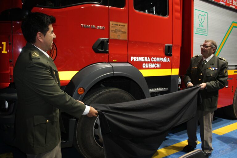 Aniversario N° 119 de Bomberos de Quemchi