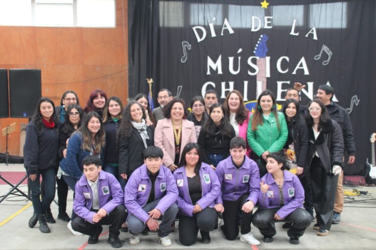 Día Nacional de la Música Chilena en el Liceo Bicentenario de Quemchi